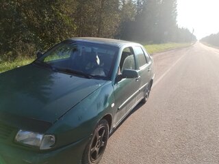 2001 Volkswagen Polo III, зелёный, 85000 рублей, вид 4