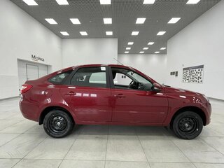 2026 Lada (ВАЗ) Granta I Рестайлинг, красный, 1146000 рублей, вид 4