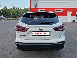2020 Nissan Qashqai II Рестайлинг, белый, 2100000 рублей, вид 4