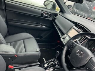 2019 Toyota Corolla Fielder XI (E160, E170) Рестайлинг 2, белый, 1700000 рублей, вид 5