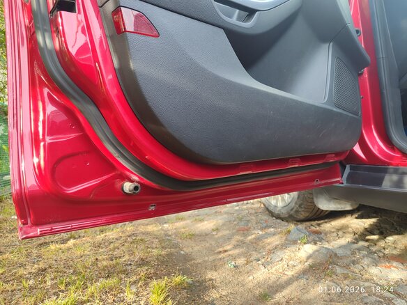 2012 Ford Focus III, красный, 850000 рублей - вид 2