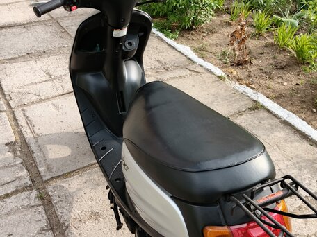 2024 Yamaha Jog, серебристый, 80000 рублей, вид 4
