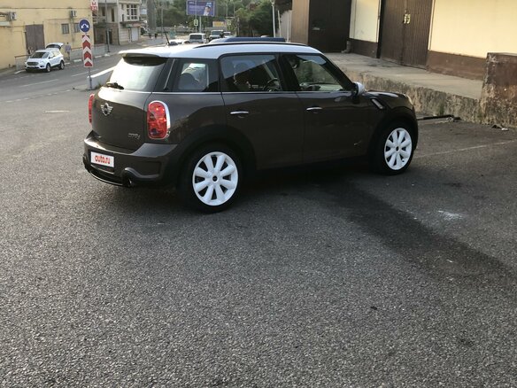 2012 Mini Countryman Cooper S I, коричневый, 2000000 рублей - вид 10