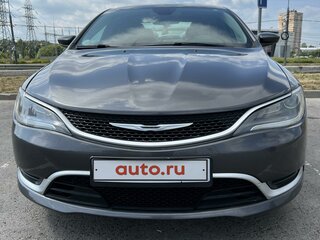 2014 Chrysler 200 II, серый, 1790000 рублей, вид 2