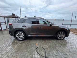 2021 Mazda CX-9 II Рестайлинг, коричневый, 4200000 рублей, вид 4