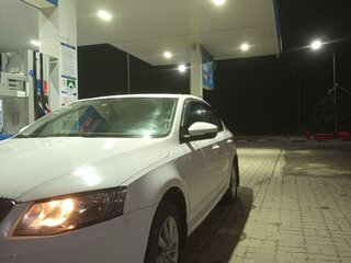 2014 Skoda Octavia III (A7), белый, 1050000 рублей, вид 1