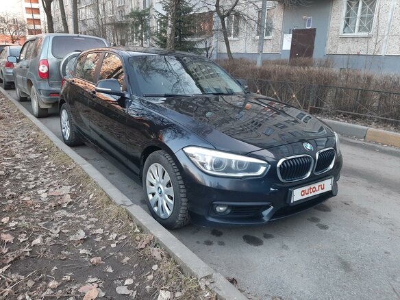 2016 BMW 1 серии 118i II (F20/F21) Рестайлинг, чёрный, 1600000 рублей - вид 2