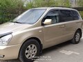 2009 Kia Carnival Grand II, золотистый, 1200000 рублей - вид 7