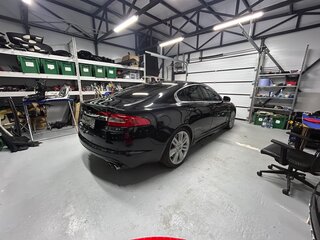 2009 Jaguar XFR I, чёрный, 2450000 рублей, вид 2