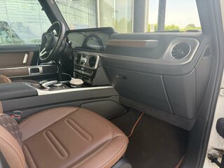 2021 Mercedes-Benz G-Класс 350 d III (W463), белый, 15800000 рублей, вид 3