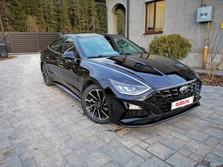 2020 Hyundai Sonata VIII (DN8), чёрный, 2100000 рублей, вид 2