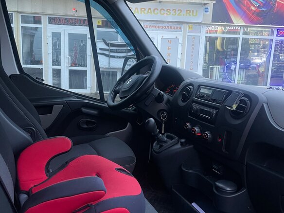 2015 Renault Master, белый, 3790000 рублей - вид 4
