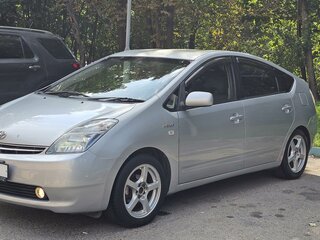 2006 Toyota Prius II Рестайлинг (XW20), серый, 595000 рублей, вид 1