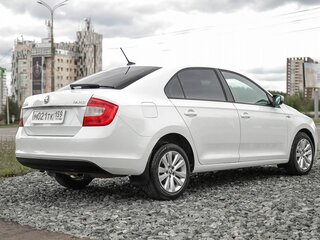 2019 Skoda Rapid I Рестайлинг, белый, 1449000 рублей, вид 5