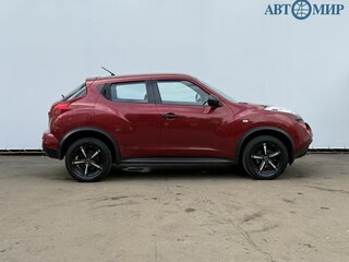2013 Nissan Juke I, красный, 910000 рублей, вид 4