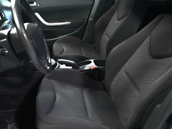 2011 Peugeot 308 I, чёрный - вид 10