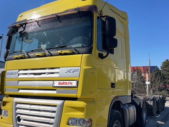 2008 DAF XF 105, жёлтый, 2500000 рублей