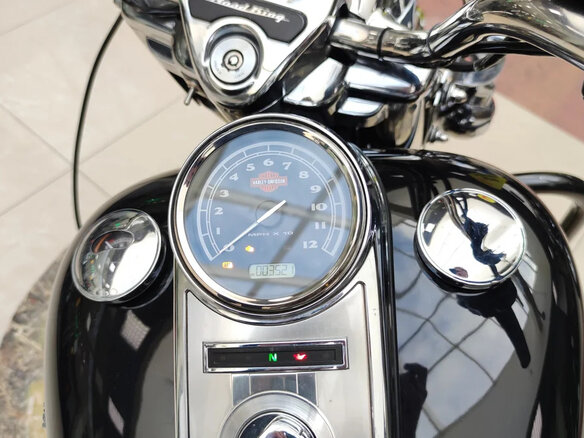 2017 Harley-Davidson Road King, чёрный - вид 11