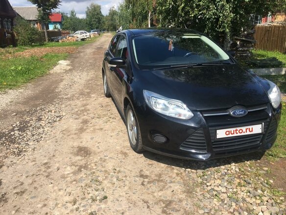 2011 Ford Focus III, чёрный - вид 2