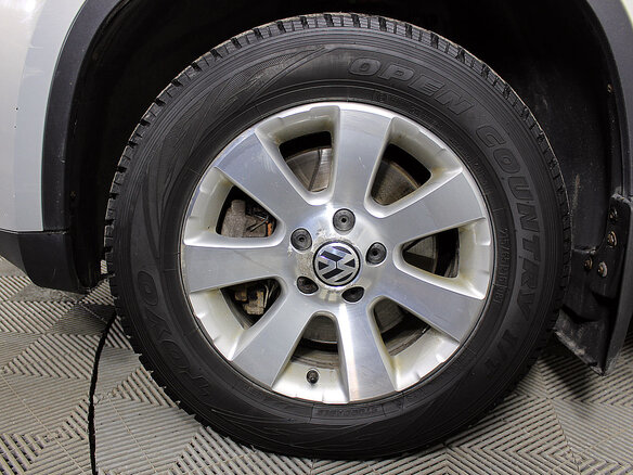 2010 Volkswagen Tiguan I, серебристый - вид 19