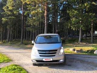 2012 Hyundai Grand Starex I, серый, 1850000 рублей, вид 1