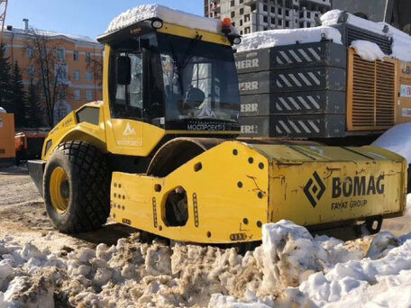 2021 Bomag BW 216 D-5, золотистый, 11500000 рублей, вид 4