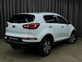2011 Kia Sportage III, белый, 1199999 рублей, вид 4