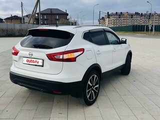 2016 Nissan Qashqai II, белый, 1800000 рублей, вид 3