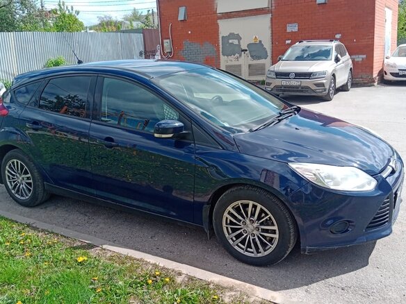 2013 Ford Focus III, синий, 640000 рублей - вид 1