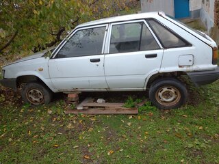 1983 Toyota Corsa II (L20), белый, 220000 рублей, вид 3