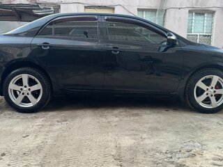 2012 Toyota Corolla X (E140, E150) Рестайлинг, чёрный, 1200000 рублей, вид 3