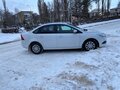 2008 Ford Focus II Рестайлинг, белый, 700000 рублей - вид 2