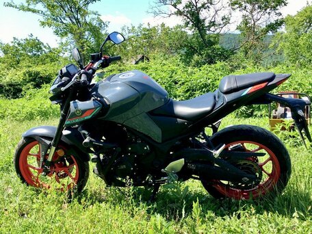 2021 Yamaha MT-03, серый, 530000 рублей, вид 3