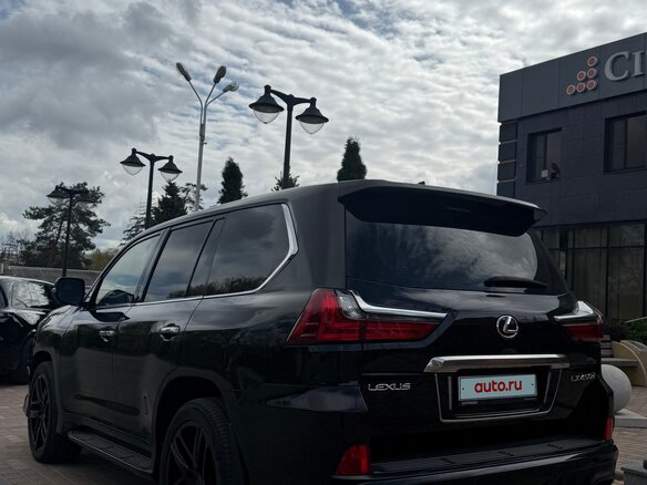 2019 Lexus LX 450d III Рестайлинг 2, чёрный, 8900000 рублей - вид 2