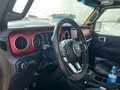 2020 Jeep Wrangler IV (JL), жёлтый, 7000000 рублей - вид 8