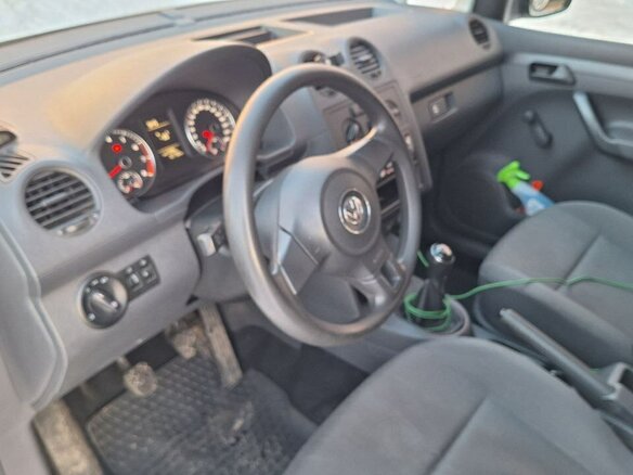 2014 Volkswagen Caddy, белый, 850000 рублей - вид 6