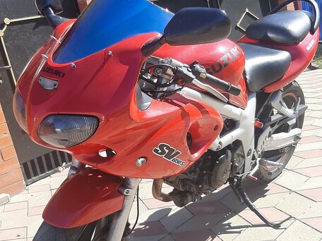 2000 Suzuki SV 650, красный, 310000 рублей, вид 1