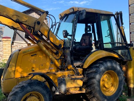 2006 JCB 3CX, 3800000 рублей, вид 5