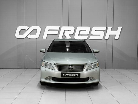 2012 Toyota Camry VII (XV50), серый, 1498000 рублей, вид 3