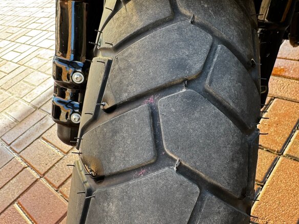 2023 Harley-Davidson Fat Bob, чёрный, 2900000 рублей - вид 4