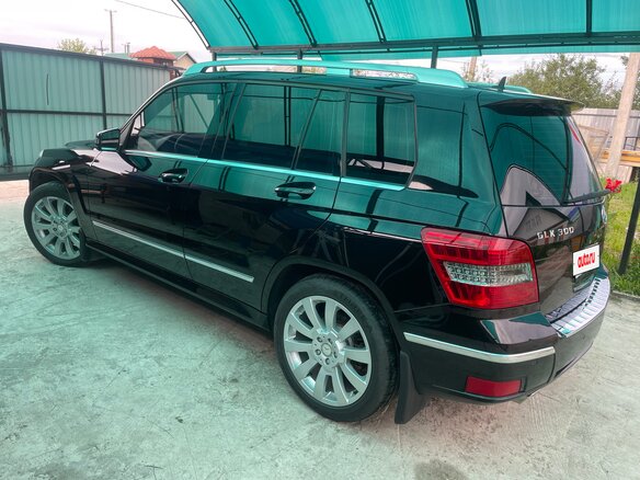 2012 Mercedes-Benz GLK-Класс 300 I (X204), чёрный, 1750000 рублей - вид 4