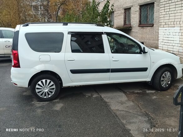 2015 Lada (ВАЗ) Largus I, белый, 435000 рублей - вид 4