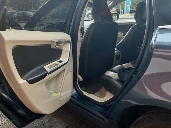 2011 Volvo XC60 I, синий - вид 22