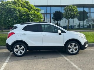 2014 Opel Mokka I, белый, 795000 рублей, вид 4