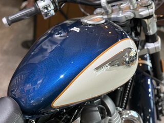 2026 Royal Enfield Super Meteor, синий, 792000 рублей, вид 2