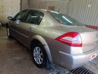 2008 Renault Megane II Рестайлинг, бежевый, 370000 рублей, вид 3