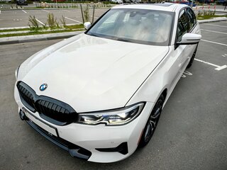 2019 BMW 3 серии 330i VII (G2x), белый, 3023773 рублей, вид 3
