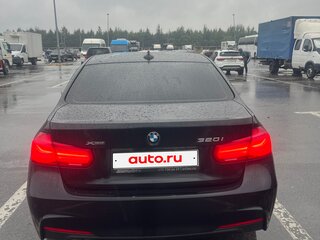 2018 BMW 3 серии 320i xDrive VI (F3x) Рестайлинг, чёрный, 2550000 рублей, вид 3