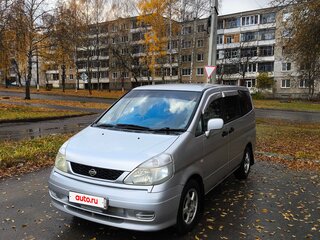 2001 Nissan Serena II (C24), серебристый, 450000 рублей, вид 2