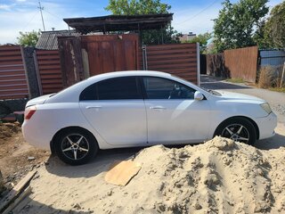 2012 Geely Emgrand EC7, белый, 315000 рублей, вид 2